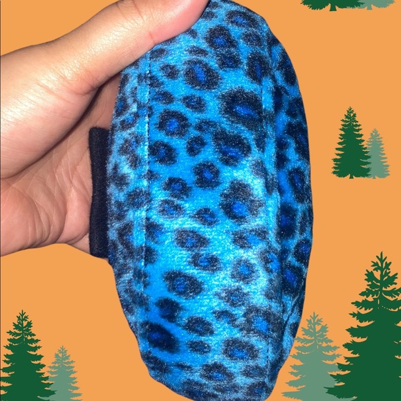 Far Nine Fuzzy Blue Leopard Print 90s/Y2K/ 90s Style Mini Handbag - Picture 5 of 5